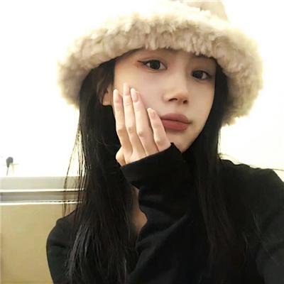 高山上的热气球